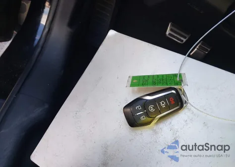 2015 Ford Mustang Ecoboost z USA, uszkodzony, nr VIN 1FA6P8TH1F5429574